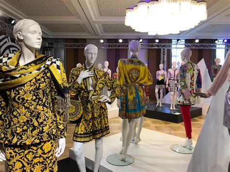 versace erfinderin